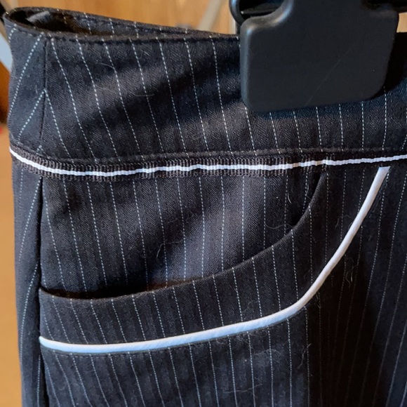 Izod black pinstripe golf skort size 14 - Picture 2 of 7